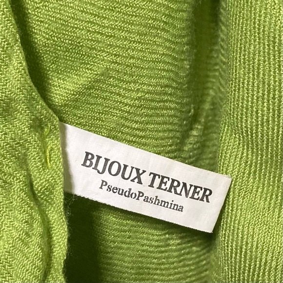 Pashmina Scarf Wrap Shawl Coverup by BIJOUX TERNER Bright Green 72 x 32 inches - Picture 8 of 14